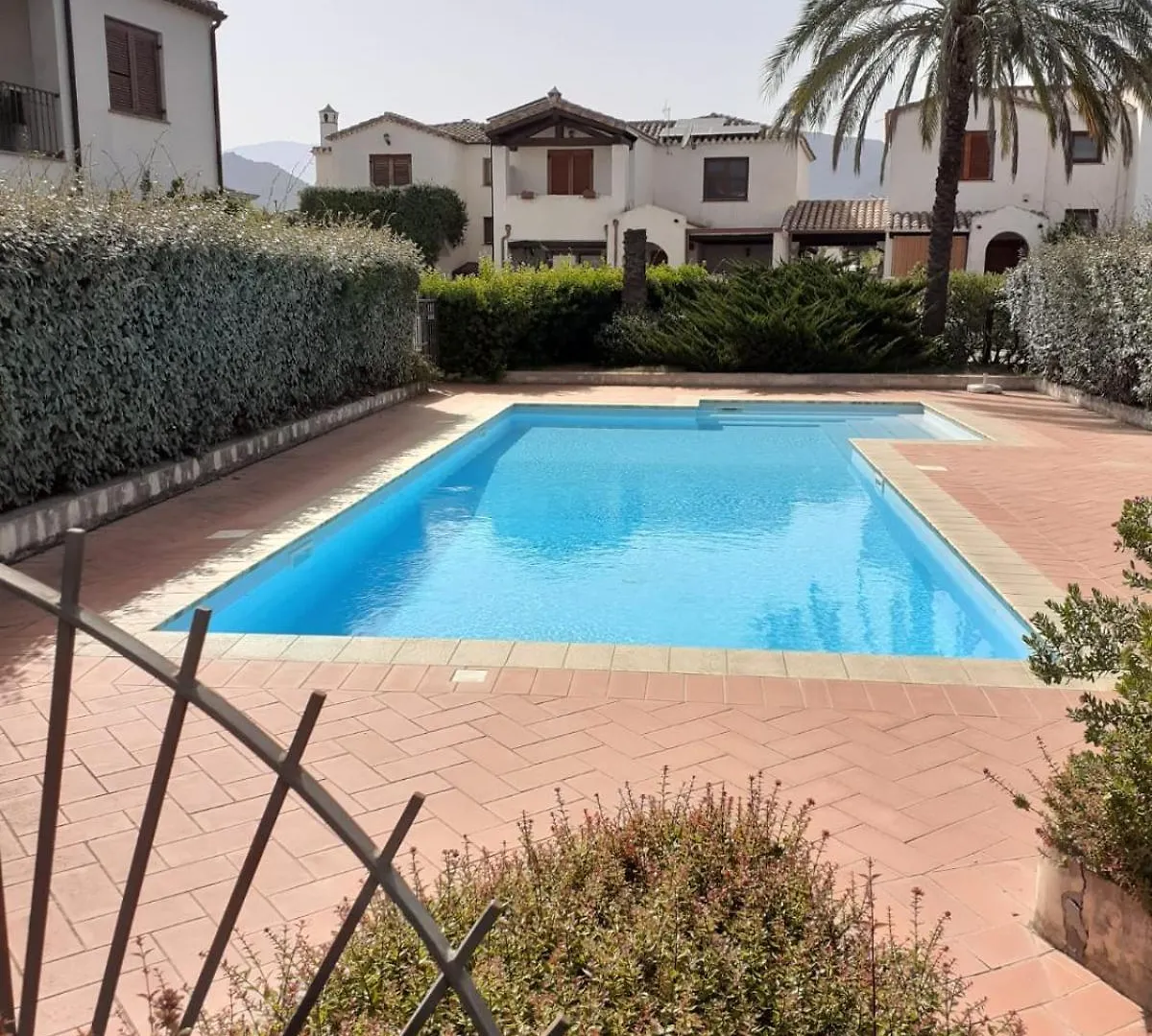 Le Tre Peonie Apartman Tortolì